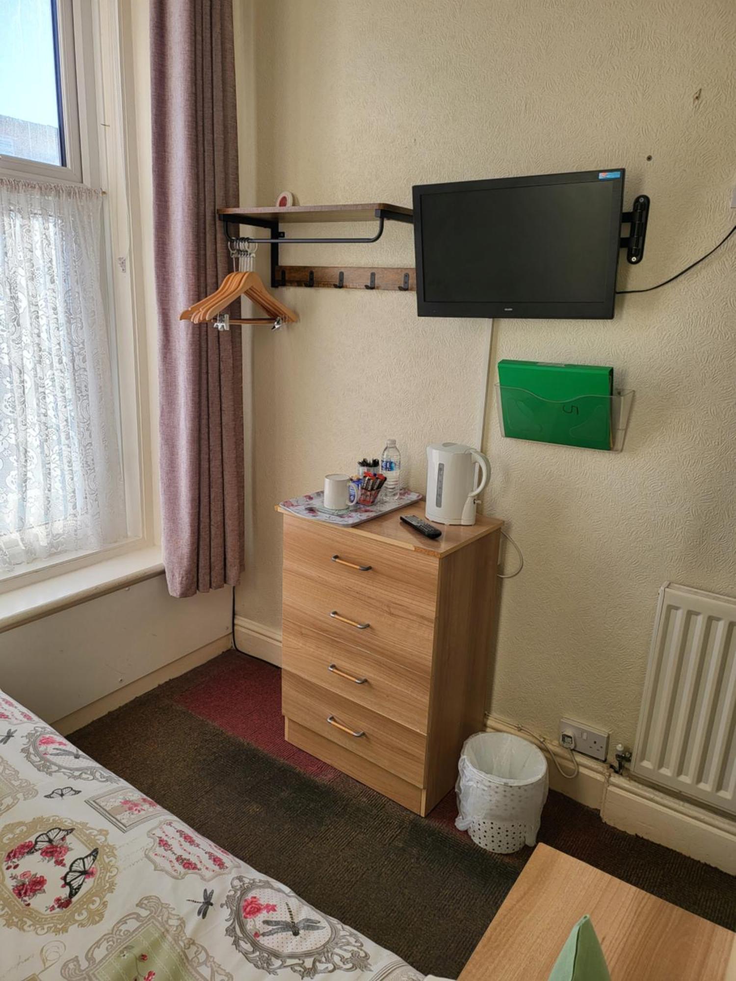 The Arabella Bed & Breakfast Blackpool Exterior photo